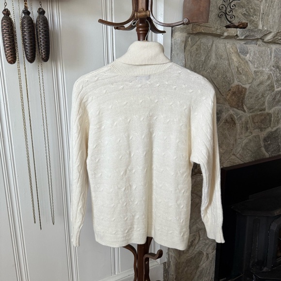 Cream Italian Merino Wool & Cashmere Dolman Sleeve Turtleneck Cableknit Sweater - Picture 7 of 8